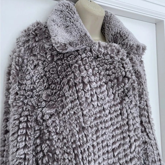 Avec Les Filles Women's Sz M Gray Faux Fur Full Zip Coat Jacket - Picture 2 of 9